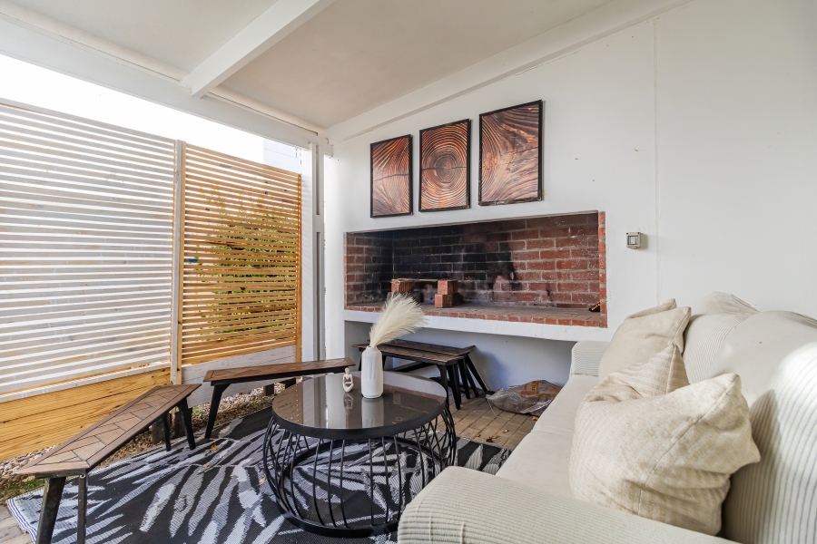 3 Bedroom Property for Sale in Koelenbosch Country Estate Western Cape